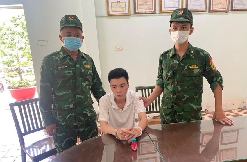 thanh niên.jpg