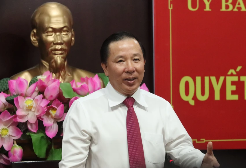 ong-truong-tan-son-3-2-1419.jpg