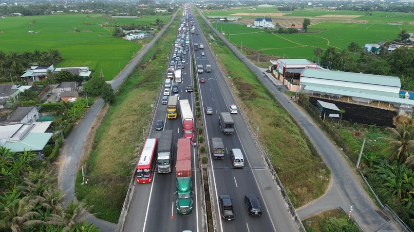 cao tốc TP.HCM - Trung Lương (2).JPG