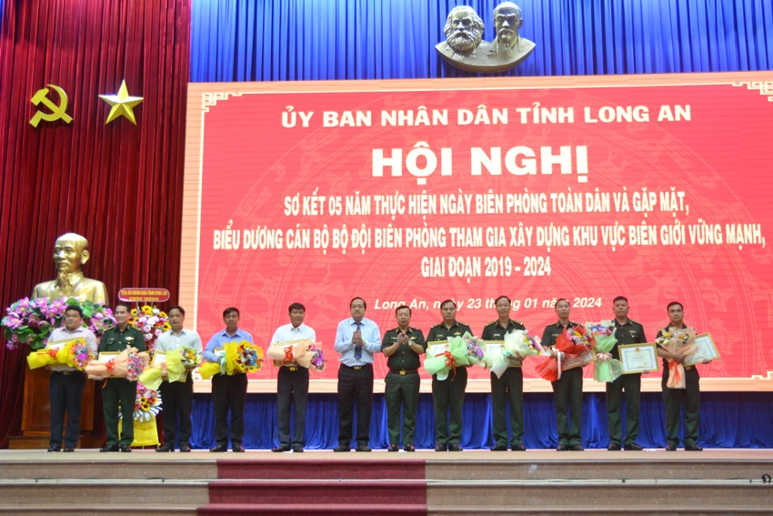 ngày biên phòng (3).JPG