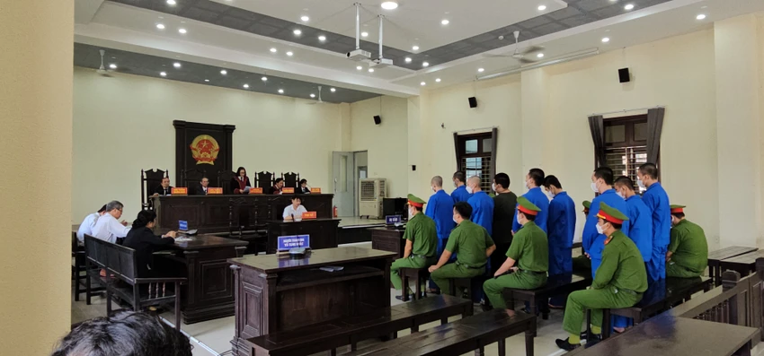 Học sinh lớp 11.jpg