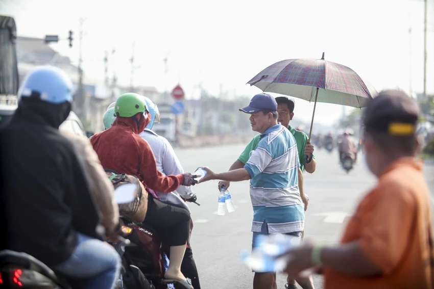 Về quê đón Tết 13.JPG