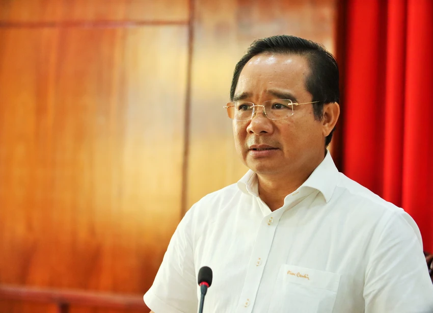 Bí thư tỉnh ủy Long An 3 (6).JPG