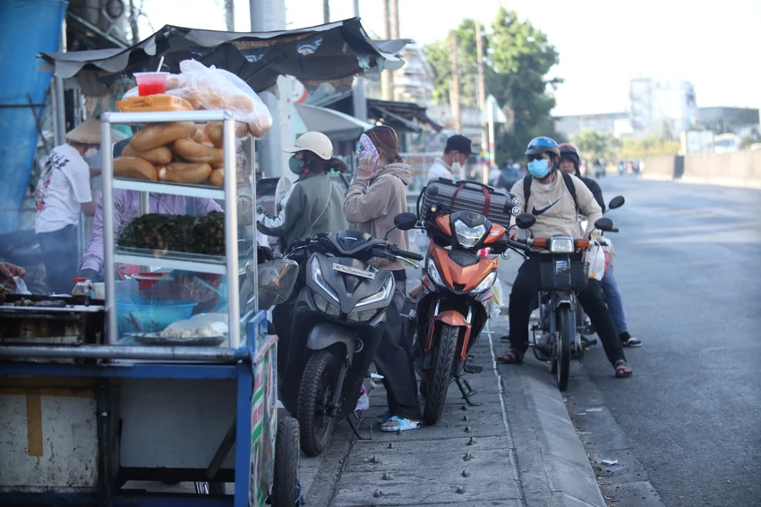 nghỉ lễ 30-4.JPG
