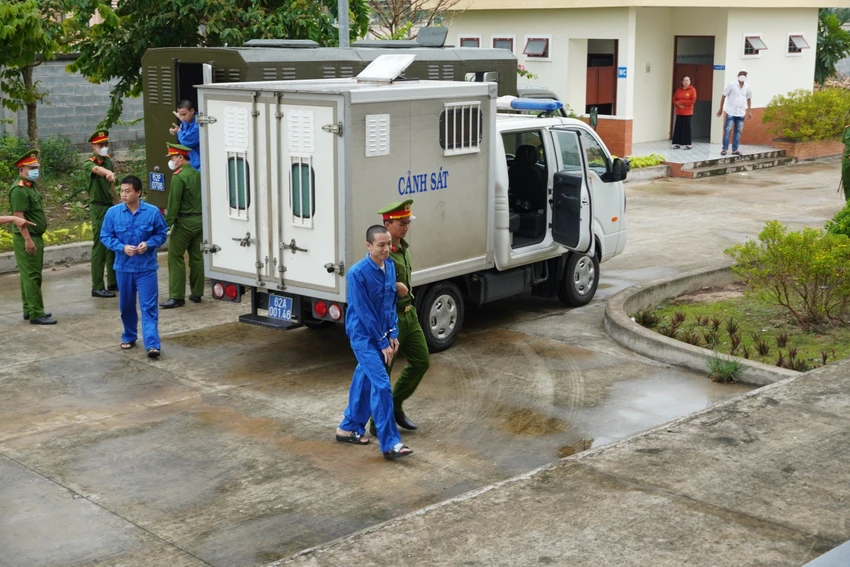 vụ án dùng súng bắn người tại tiệc sinh nhật 46.jpg