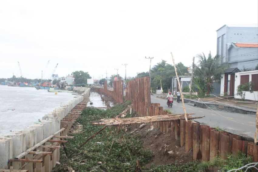 Đường tỉnh 826C.JPG