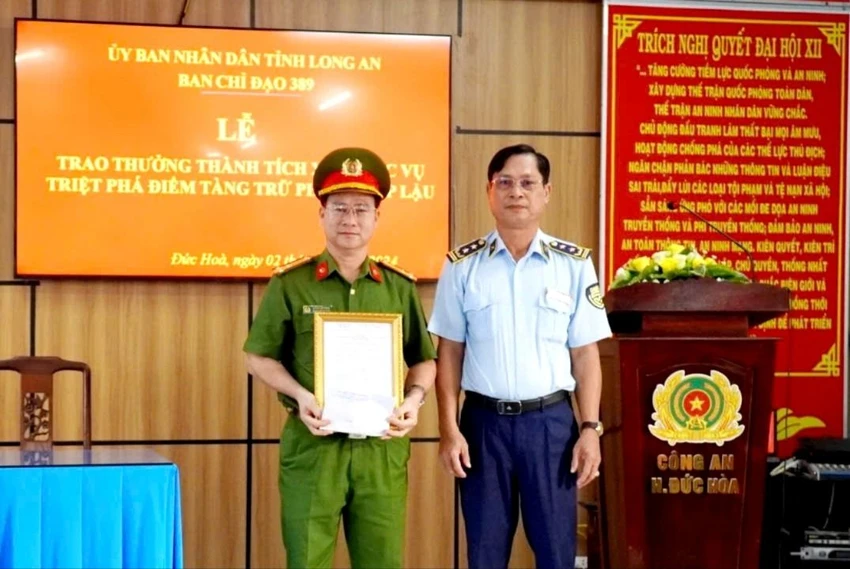 trại chăn nuôi .jpg