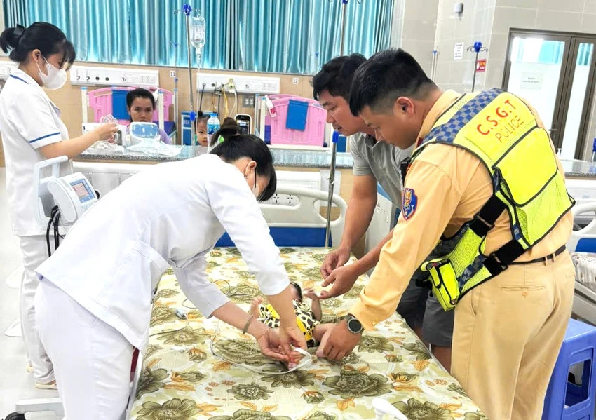 CSGT cao tốc.jpg