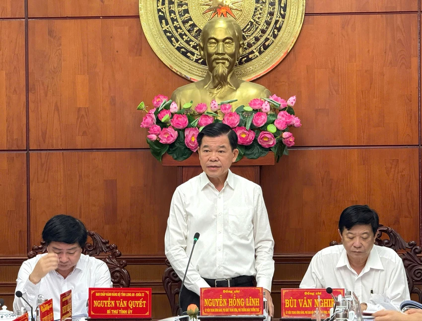 Bộ Chính trị 2.jpg