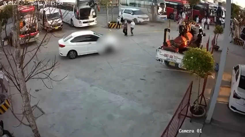 bé gái 2 tuổi (2).jpg