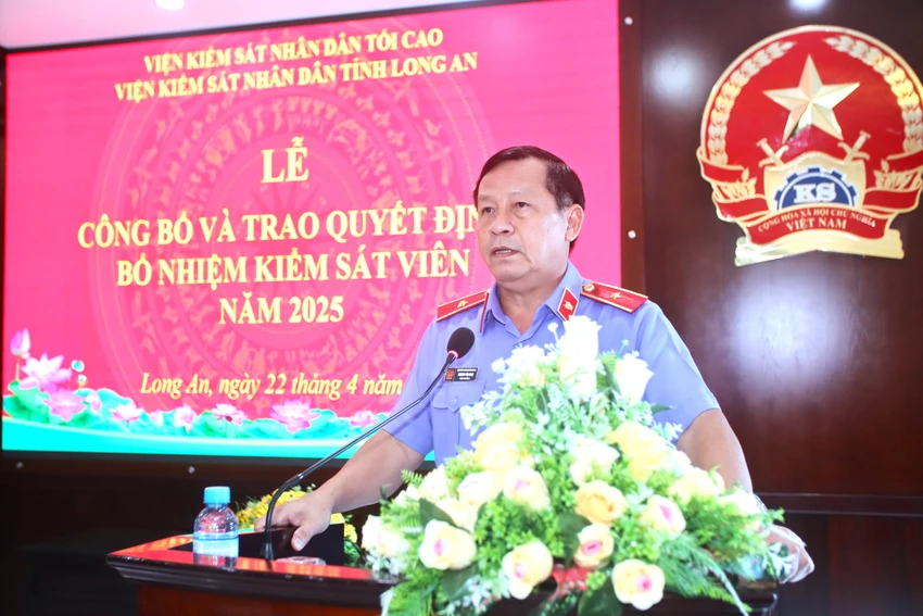 Viện trưởng VKSND tỉnh Long An 3.JPG