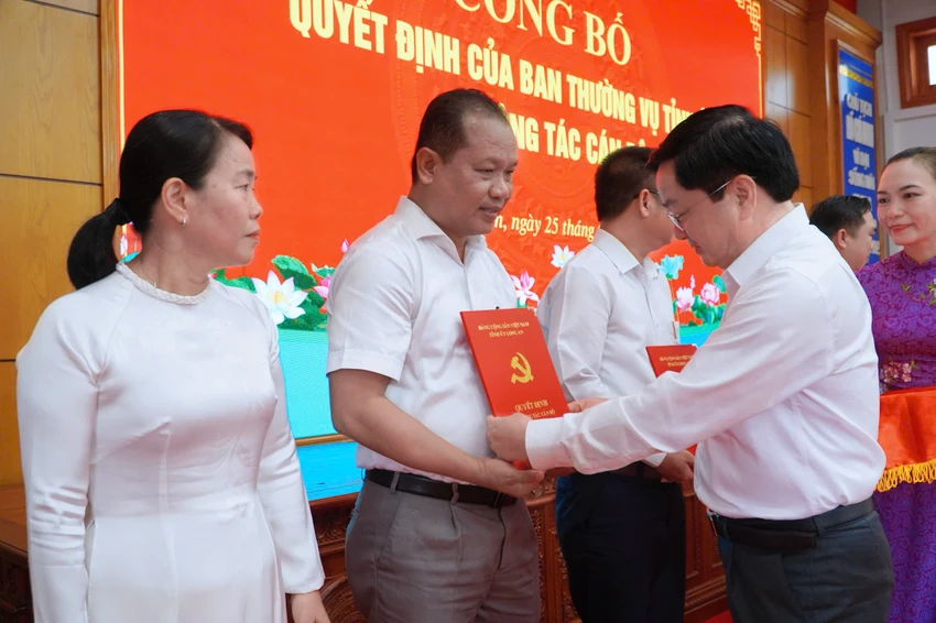 Tỉnh ủy Long An (6).jpg