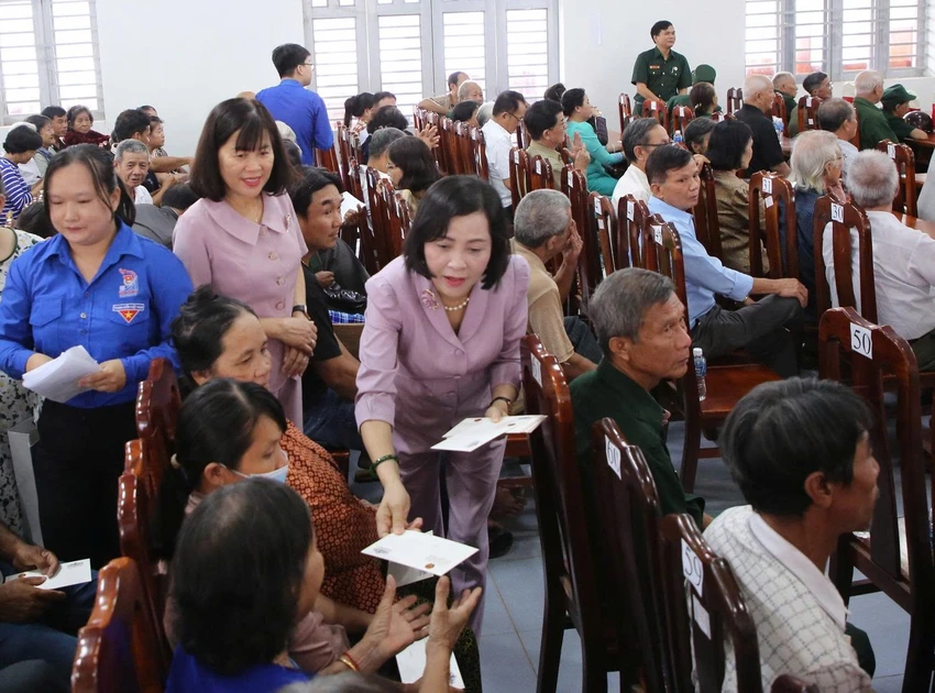 Phó Chủ tịch Quốc hội 4.jpg