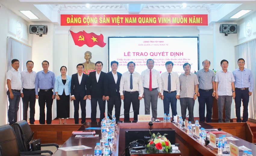 Khu công nghiệp Xuyên Á 1.JPG