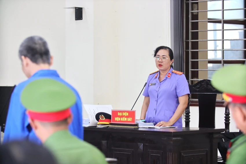 chủ tịch Hội CCB.JPG