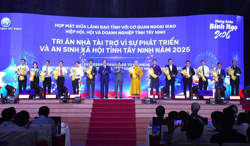 Tây Ninh 3.jpg