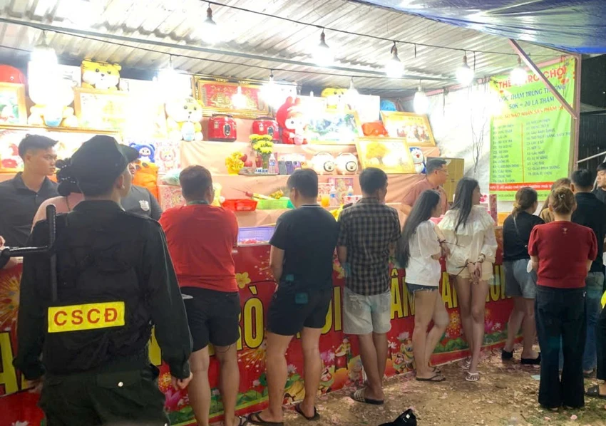 hội chợ 2.jpg