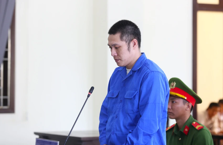 đâm vợ 2.JPG