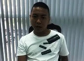 Người dân Đà Nẵng bắt thanh niên giật điện thoại của du khách 
