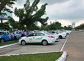 Hàng trăm taxi đình công, bỏ khách ở sân bay Đà Nẵng 