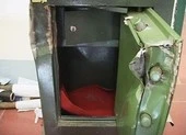 Trộm đột nhập lấy 100 lượng vàng, kim cương ở Bình Chánh