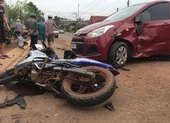 Trong túi 2 thanh niên bị tai nạn có nhiều đoản khóa, bình xịt