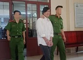 Chém người trong phòng trọ vì chuyện hát karaoke