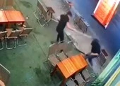 Nhóm thiếu niên chém gục đối thủ bằng dao phóng lợn