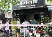 Cháy salon tóc, chủ nhà cùng 6 nữ sinh leo qua nhà hàng xóm