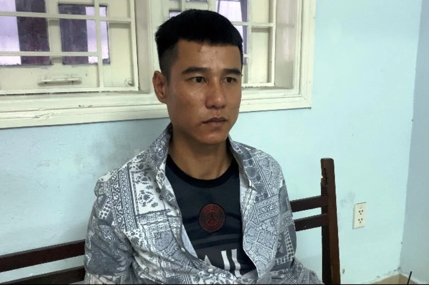 Nghi phạm Hồ Minh Anh Quý tại cơ quan công an. Ảnh: H.H Nghi phạm Hồ Minh Anh Quý tại cơ quan công an. Ảnh: H.H