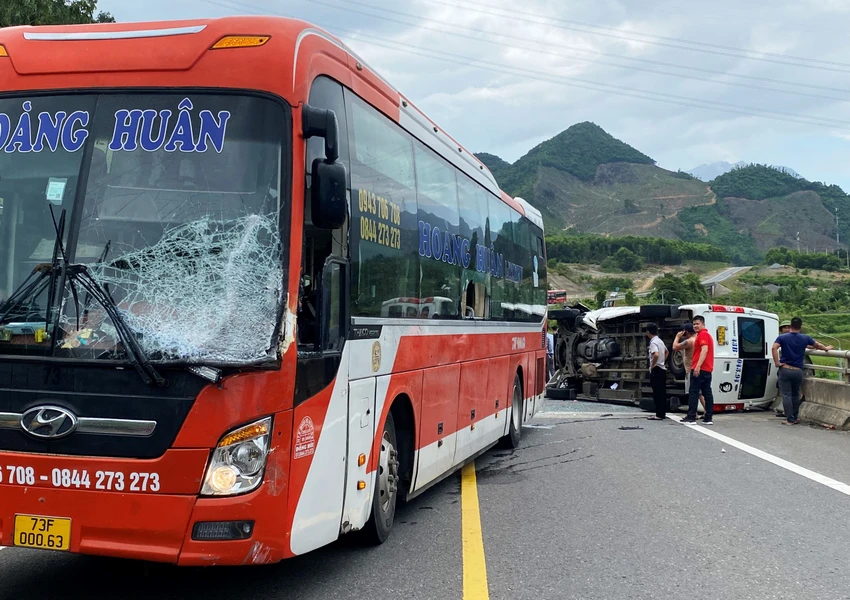 Hiện trường vụ tai nạn. Ảnh: HẢI HIẾU Hiện trường vụ tai nạn. Ảnh: HẢI HIẾU