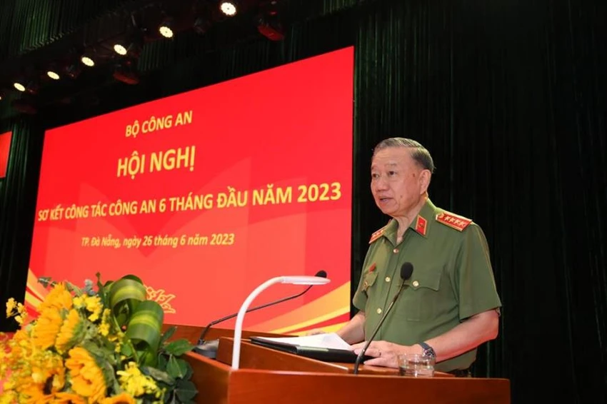 Đại tướng Tô Lâm, Ủy viên Bộ Chính trị, Bộ trưởng Bộ Công an phát biểu tại Hội nghị. Ảnh: Cổng thông tin điện tử Bộ Công an Đại tướng Tô Lâm, Ủy viên Bộ Chính trị, Bộ trưởng Bộ Công an phát biểu tại Hội nghị. Ảnh: Cổng thông tin điện tử Bộ Công an