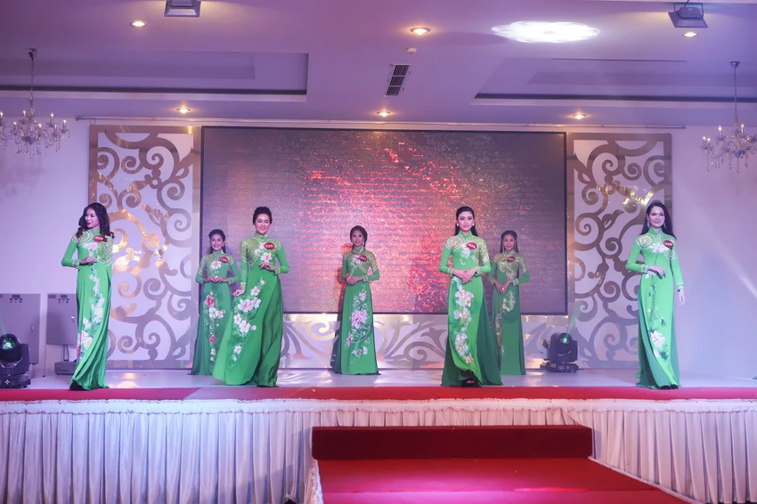 Ngắm 20 người đẹp vào chung kết Người đẹp xứ dừa ảnh 7 Ngắm 20 người đẹp vào chung kết Người đẹp xứ dừa ảnh 7