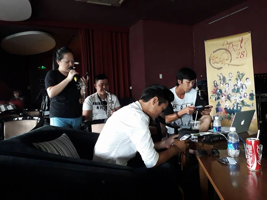 Quang Linh bất ngờ xuất hiện ở 'Duyên dáng Việt Nam 28' ảnh 9 Quang Linh bất ngờ xuất hiện ở 'Duyên dáng Việt Nam 28' ảnh 9