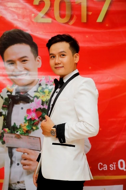 á quân Quốc Anh