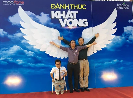 Hà Chương và Sơn Lâm cùng “Đánh thức khát vọng” ảnh 1 Hà Chương và Sơn Lâm cùng “Đánh thức khát vọng” ảnh 1