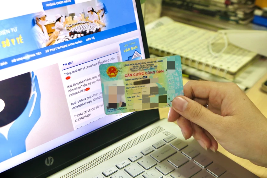 CCCD là thông tin cơ bản về lai lịch, nhân dạng của công dân. Ảnh: HUỲNH THƠ CCCD là thông tin cơ bản về lai lịch, nhân dạng của công dân. Ảnh: HUỲNH THƠ