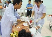 Bất đồng quan điểm khi... nhậu, cháu chém chú 10 nhát dao