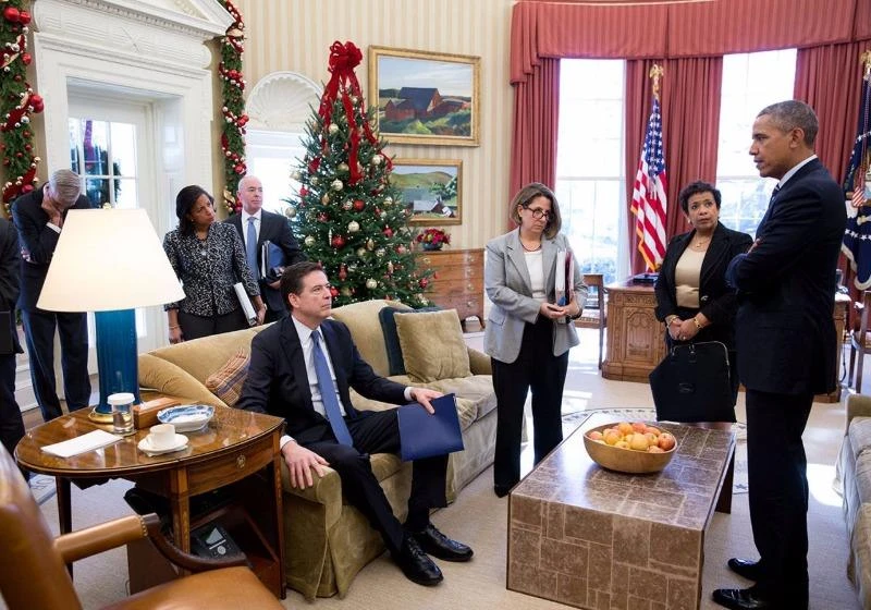 Tổng thống Obama vào tuổi 55: Loạt ảnh qua năm tháng ảnh 27 Tổng thống Obama bàn về vụ xả súng ở California