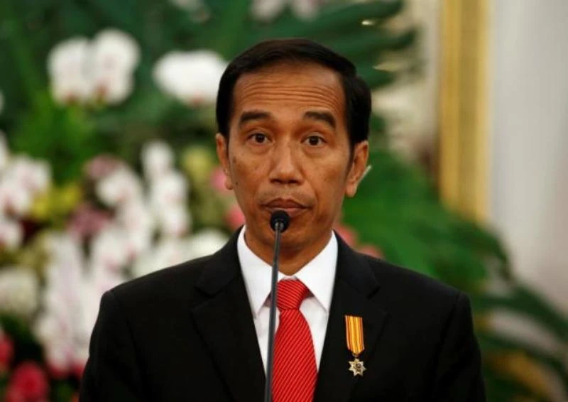Sau Philippines, đến lượt Indonesia điều tra quan chức bảo kê ma túy ảnh 1 Tổng thống Indonesia Joko Widodo kiên quyết điều tra tố cáo quan chức bảo kê ma túy.