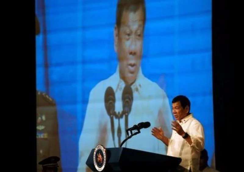 Tổng thống Duterte phát biểu trước cộng đồng người Philippines tại Jakarta (Indonesia) ngày 9-9. 
