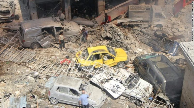 Quang cảnh tan hoang sau vụ không kích ở TP Idlib (tỉnh Idlib) ngày 10-9. 