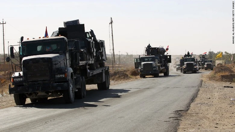 Quân Iraq từ căn cứ không quân Qayyarah cách Mosul 60km chuẩn bị tiến về Mosul trong ngày 16-10. 