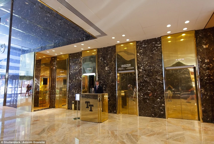 Thang máy tại Trump Tower không chở người lạ đến tầng gia đình ông Trump ở.