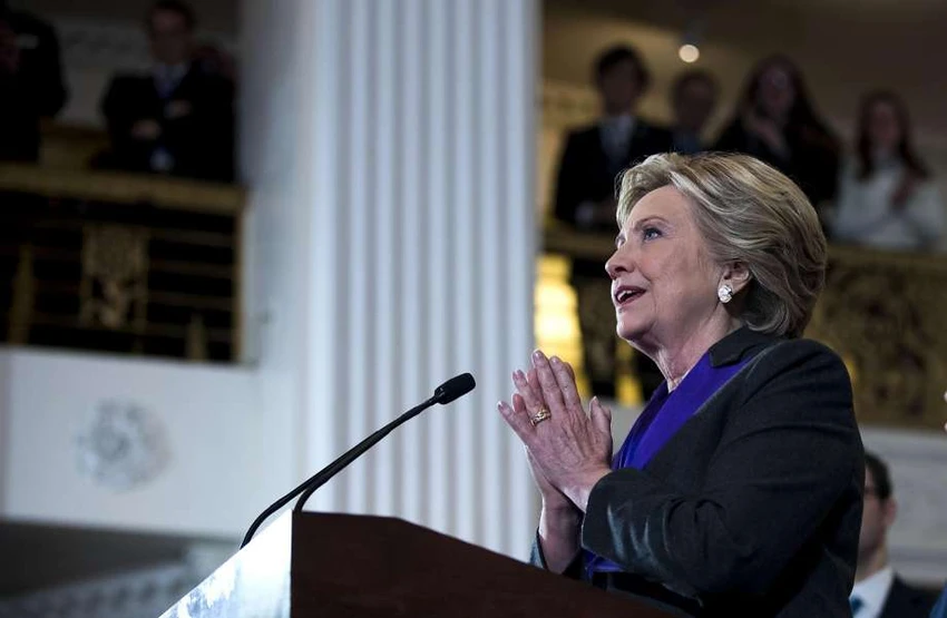 Bà Clinton dù thua cuộc nhưng cách xa ông Trump về số phiếu phổ thông. 