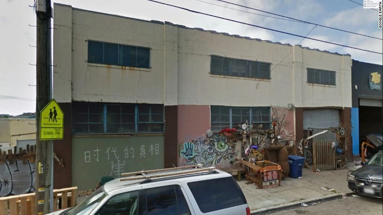 Tòa nhà Oakland Ghost Ship ở Oakland (California) trước khi bị cháy. Ảnh: AP
