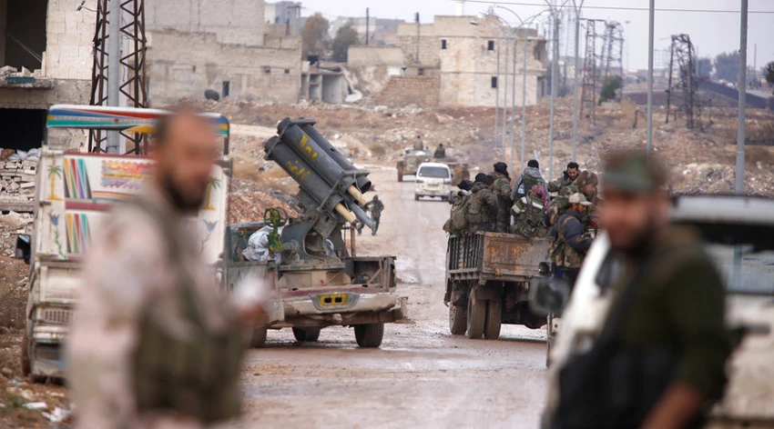 Quân chính phủ Syria chiếm quận Al-Haidariya của Aleppo ngày 2-12. Ảnh: REUTERS 