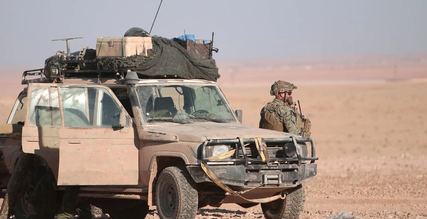 Lính Mỹ ở phía bắc TP Raqqa (Syria) tháng 11-2016. Ảnh: REUTERS 