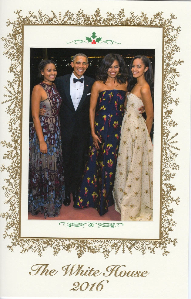 Gia đình Tổng thống Obama trong tấm thiệp Giáng sinh của Nhà Trắng 2016. Ảnh: HUFFINGTON POST 