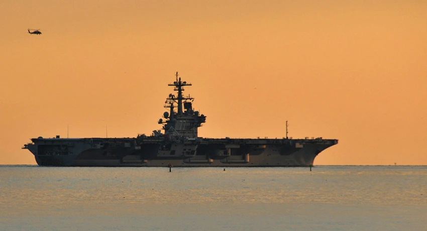 Tàu sân bay USS George H.W.Bush của Mỹ. Ảnh: U.S. NAV